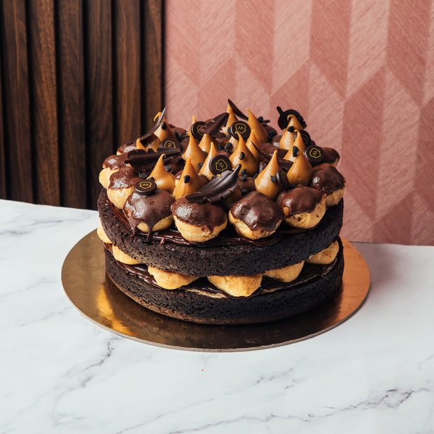 Profiterole Chocolate Cake