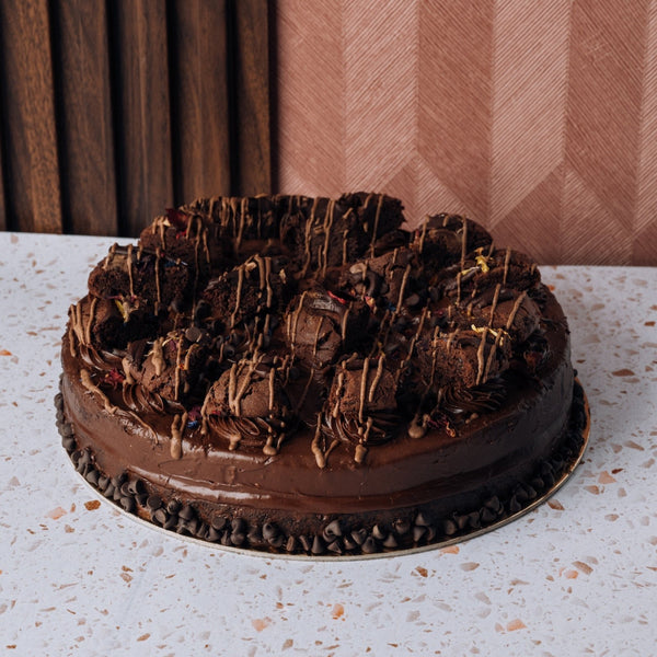 Chocolate Cookie Brownie Cake